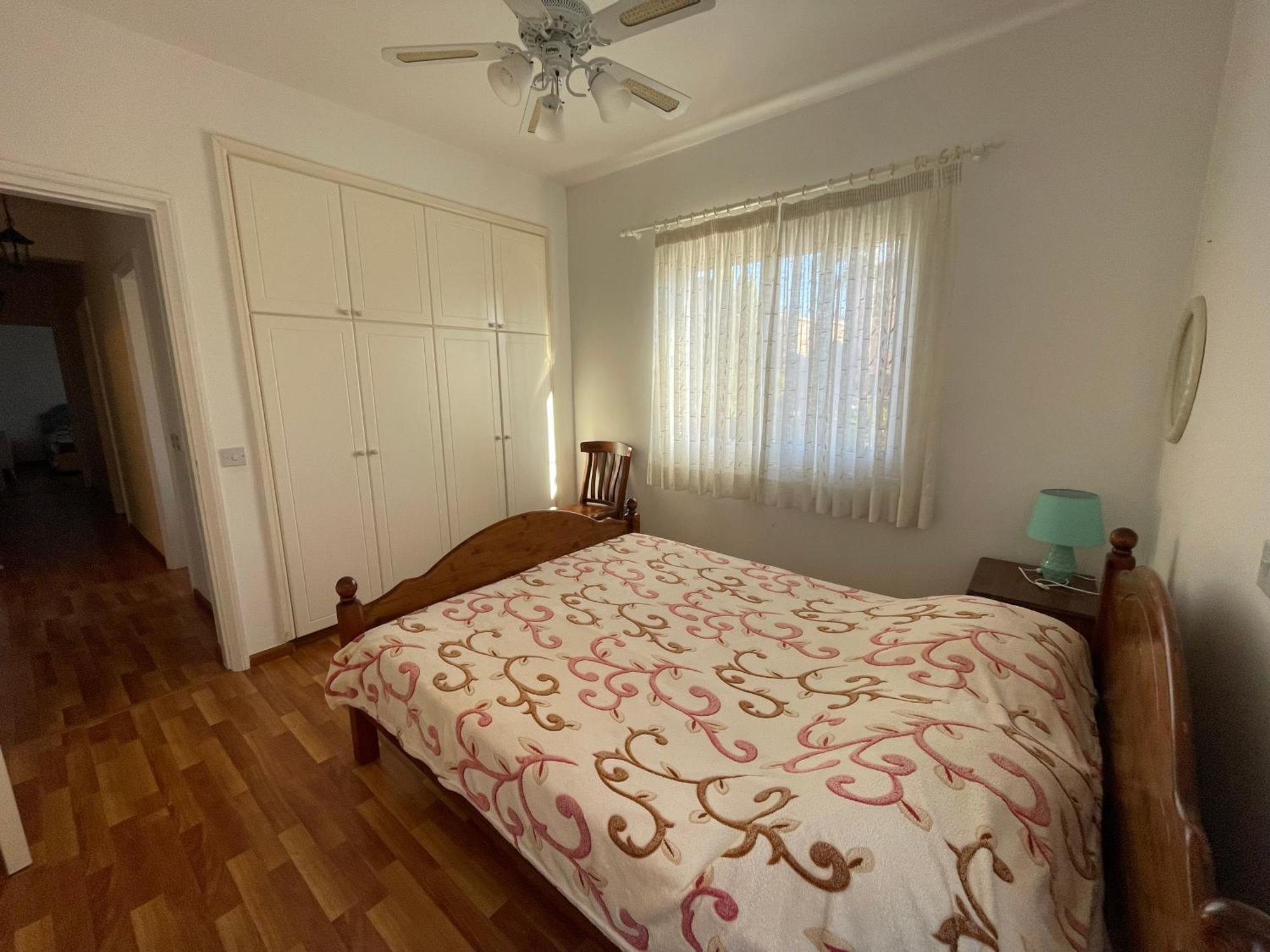 Limnaria Gardens Two Bedroom Apartment With Balcony Пафос Экстерьер фото